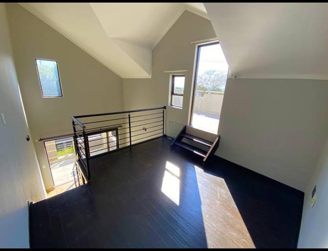 1 BEDROOM APARTMENT FOR SALE IN LONEHILL